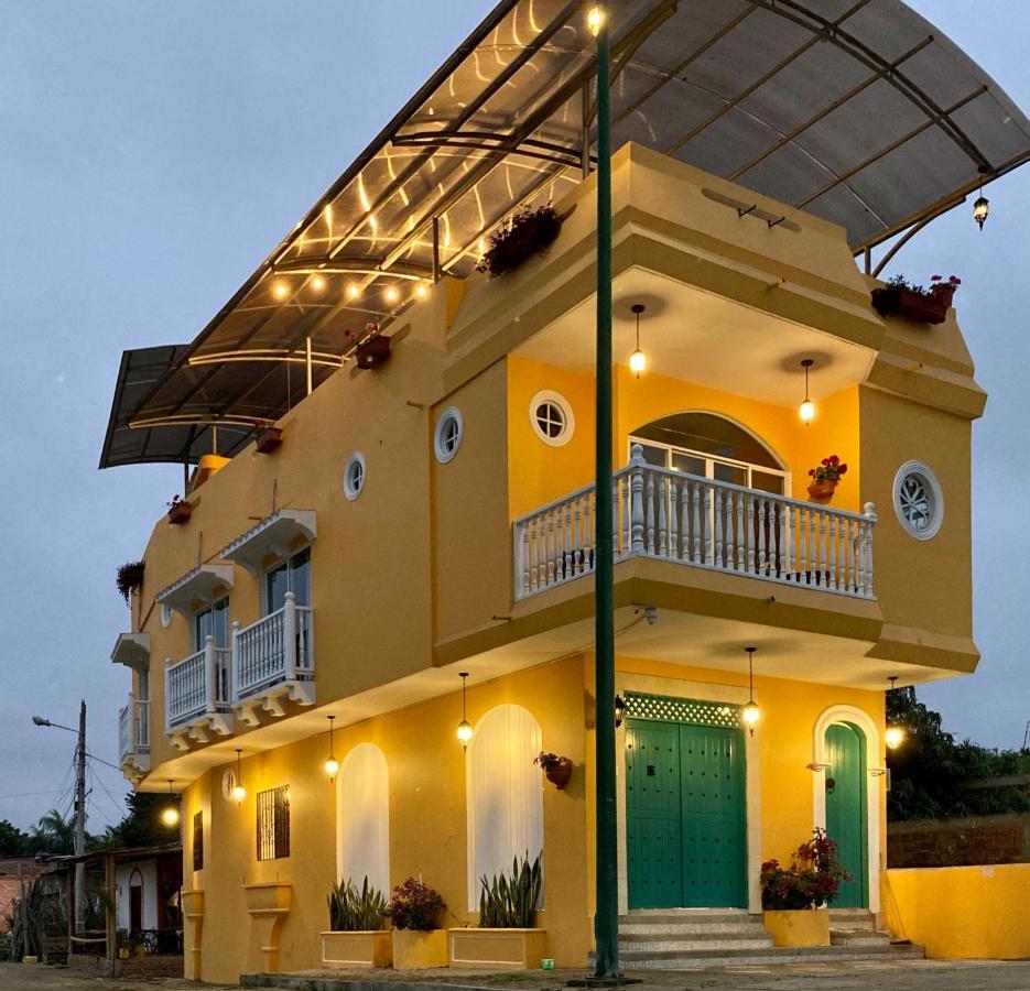 El Nido Boutique B&B Puerto Lopez Ngoại thất bức ảnh