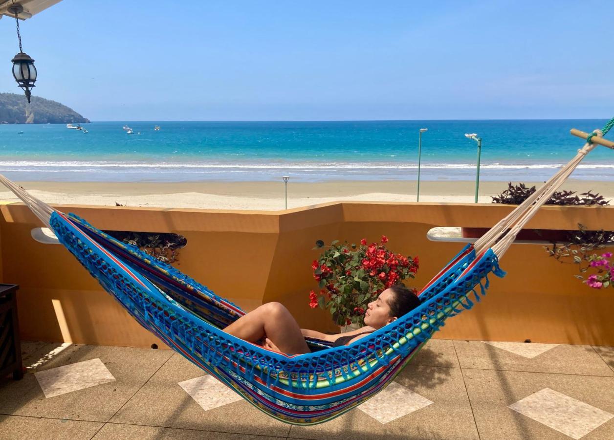 El Nido Boutique B&B Puerto Lopez Ngoại thất bức ảnh